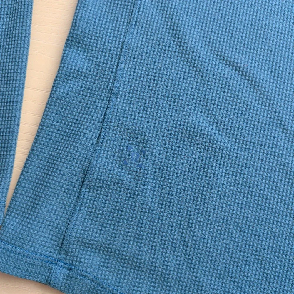 Lululemon Henley Long Sleeve Shirt Mens Large Blue Waffle Knit‎